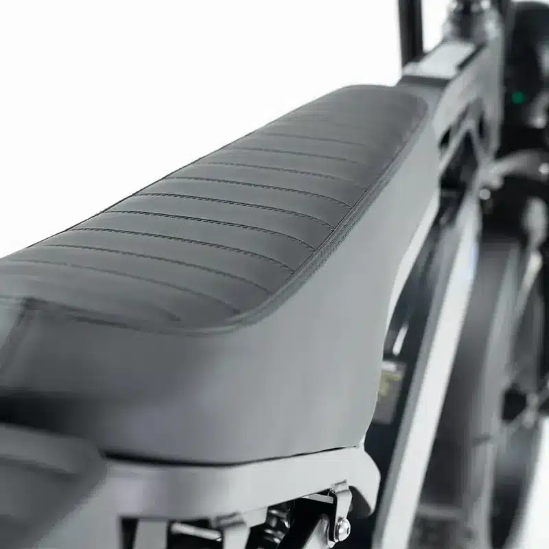 QM Wheels V20 Pro Elektrische Fatbike 250W | Straatlegaal & Rijklaar | Zwart - Afbeelding 14